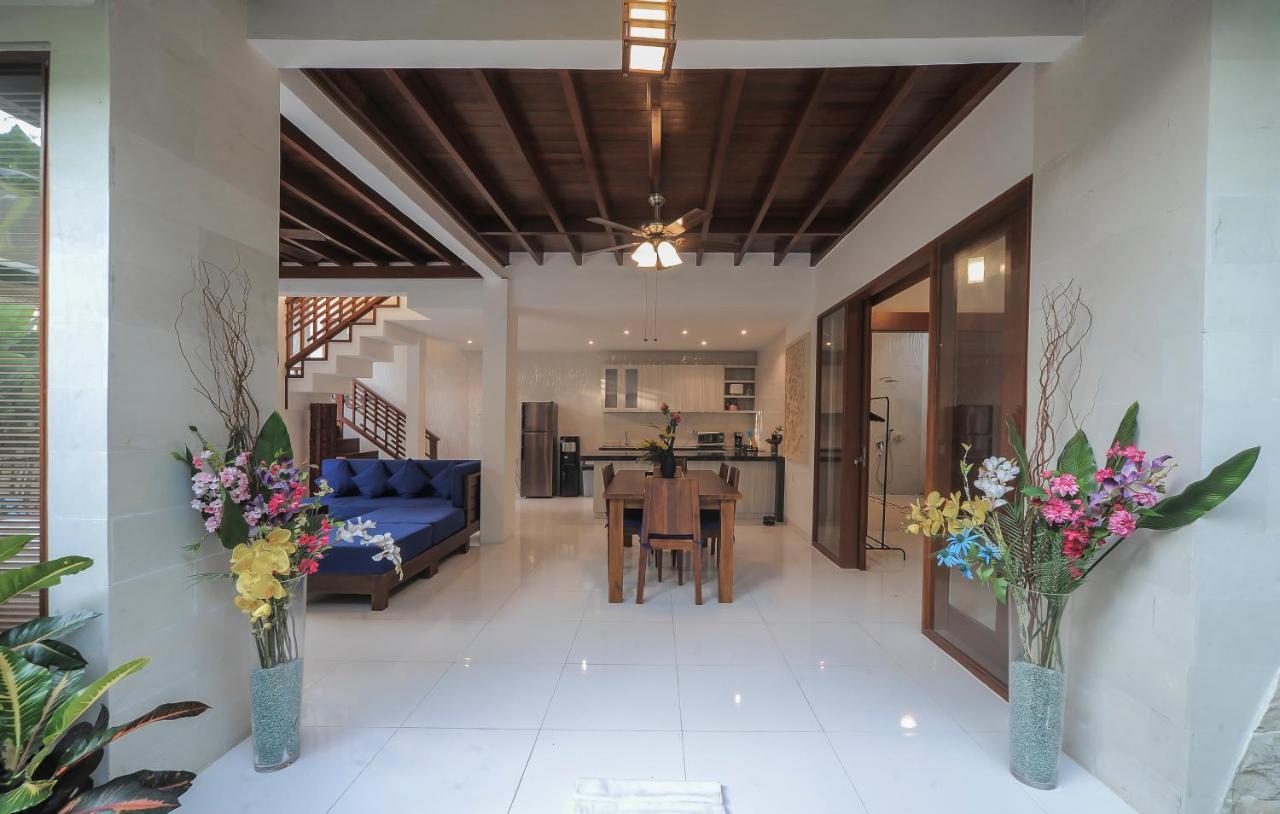 Villa Cosmo, Seminyak Exterior foto